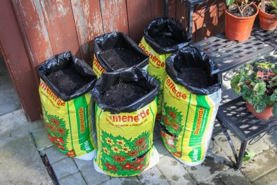 Fertige Kartoffelsäcke