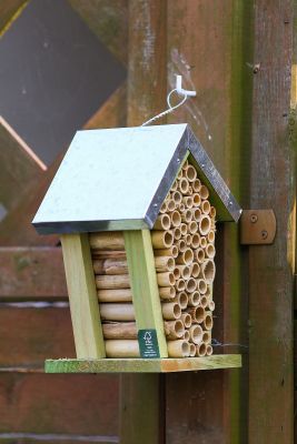 Insektenhotel für Wildbienen